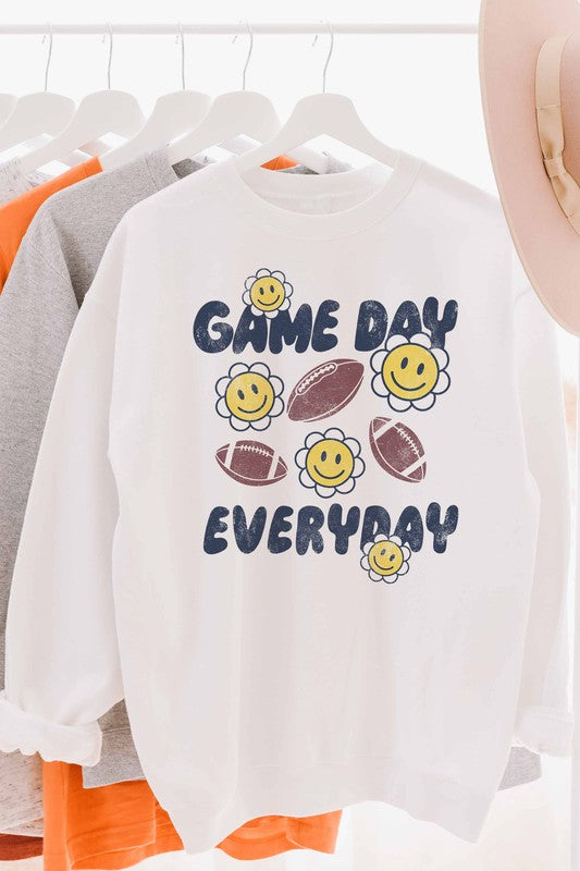 GAME DAY EVERYDAY GRAPHIC SWEATSHIRT