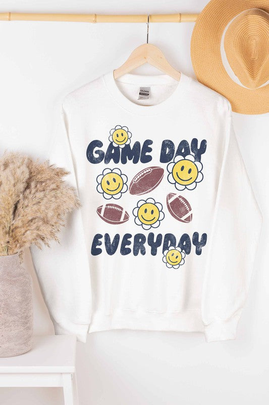 GAME DAY EVERYDAY GRAPHIC SWEATSHIRT
