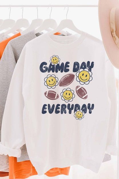 GAME DAY EVERYDAY GRAPHIC SWEATSHIRT