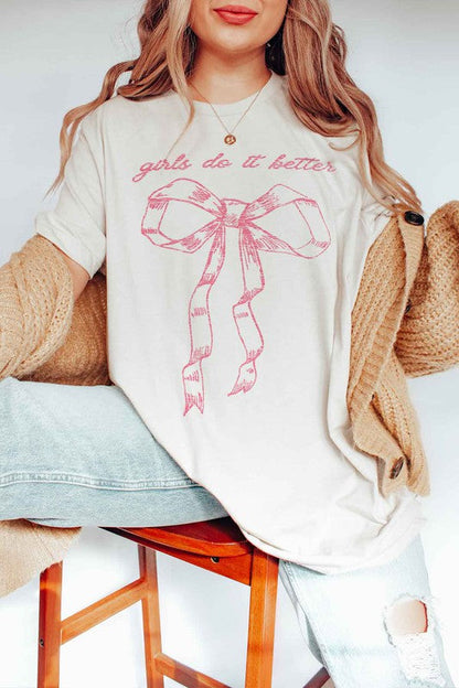 GIRLS DO IT BETTER GRAPHIC TEE